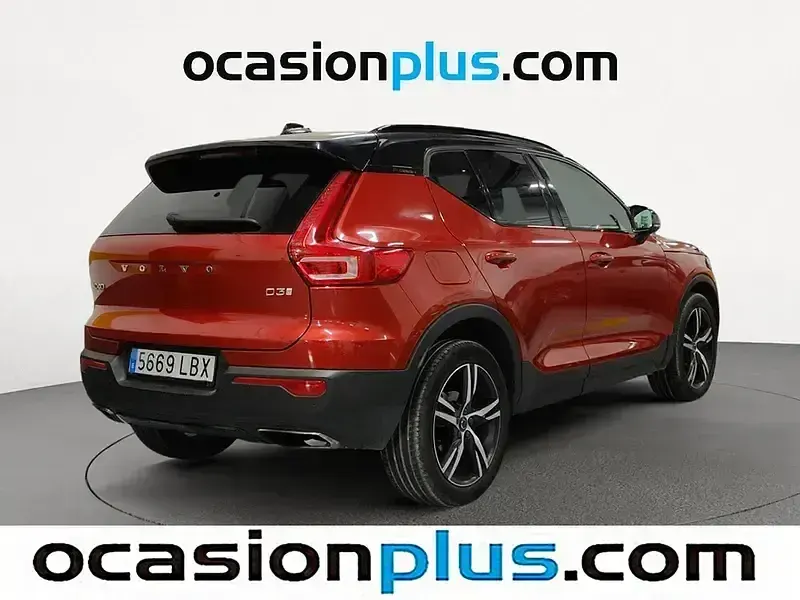 Usado Volvo XC40 R-Design 150 CV (110 kW) 2019 Rojo SUV
