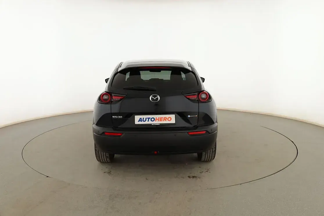 Usado Mazda MX30 Ad'Vantage 170 CV (125 kW) 2024 Negro SUV