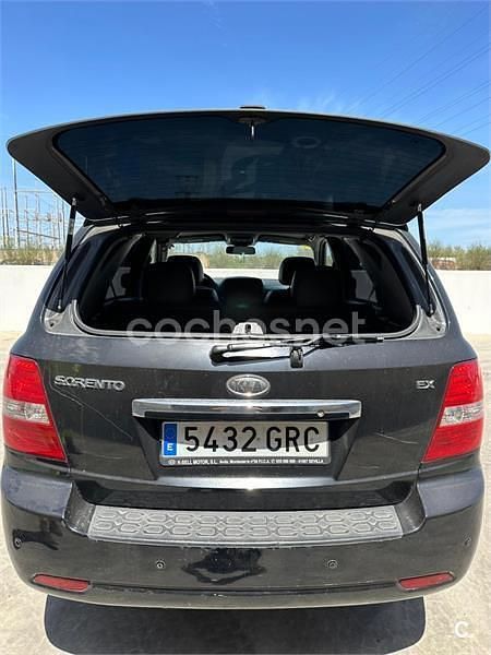 Negro Usado 2009 Kia Sorento SUV | 7000 € (Buen precio) - Imagen 1/3
