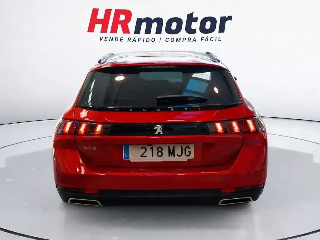 Usado Peugeot 508 SW Allure 131 CV (96 kW) 2023 Rojo Familiar
