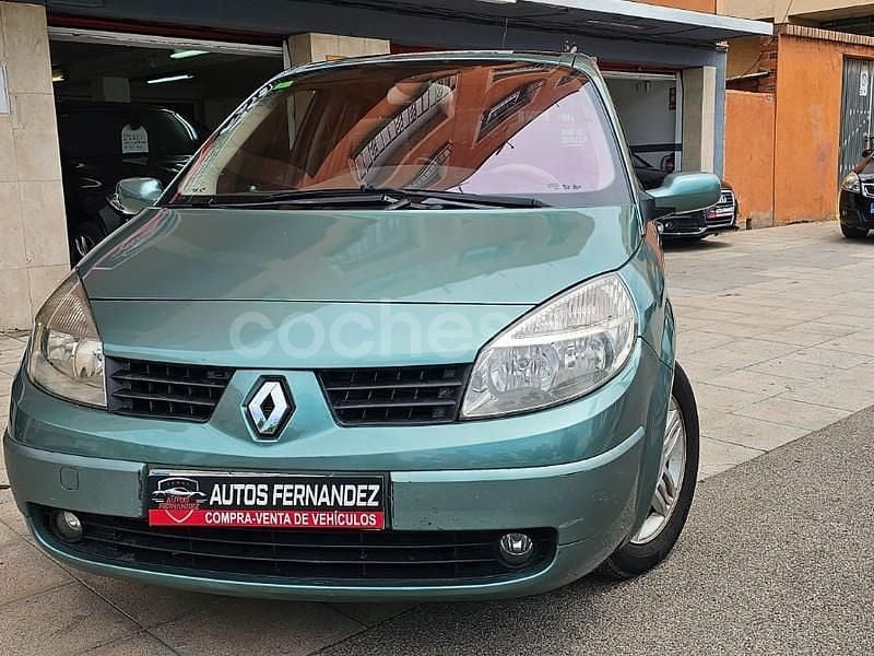 Verde Usado 2005 Renault Grand Scénic II Privilege Monovolumen | 3500 € (Buen precio) - Imagen 1/4