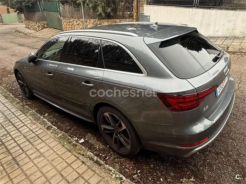 Usado Audi A4 S-Line 150 CV (110 kW) 2019 Gris / plata Familiar
