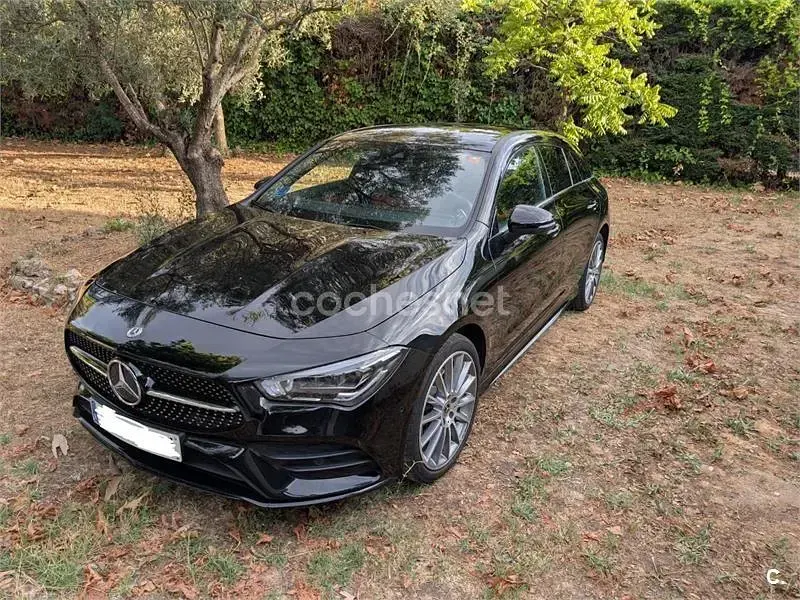 Usado Mercedes CLA250e Shooting Brake 218 CV (160 kW) 2023 Negro Familiar