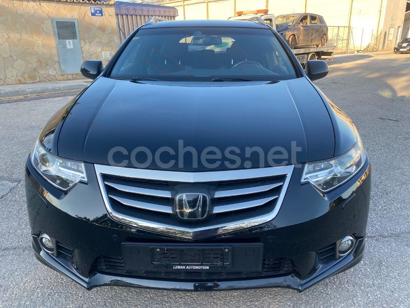 Negro Usado 2015 Honda Accord Executive Familiar | 17.900 € - Imagen 1/4