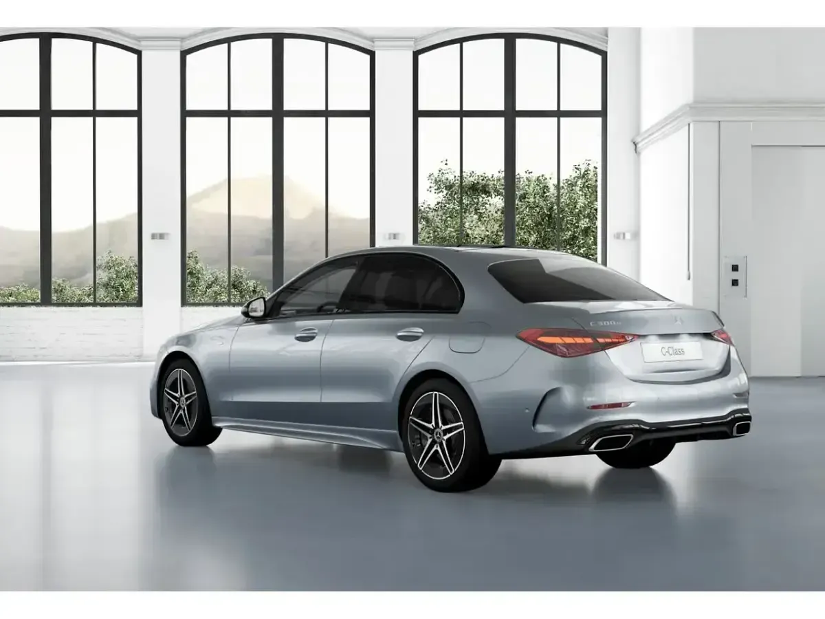 Nuevo Mercedes C300e 312 CV (229 kW) 2025 Gris Berlina