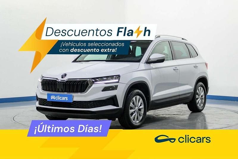 Blanco Usado 2023 Skoda Karoq Ambition SUV | 21.590 € (Buen precio) - Imagen 1/4
