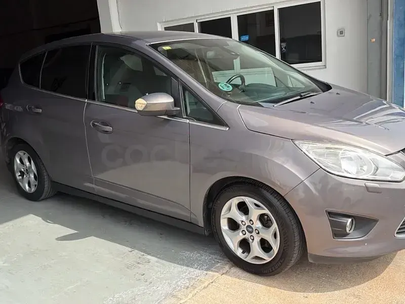 Usado Ford C-MAX Trend 105 CV (77 kW) 2012 Gris / plata Monovolumen