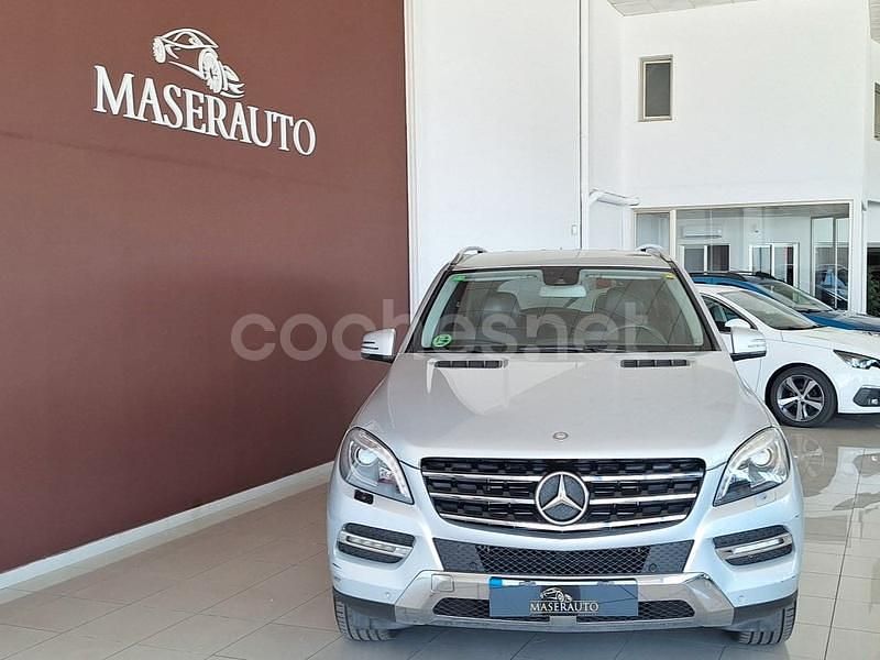 Gris / plata Usado 2013 Mercedes ML250 SUV | 26.900 € (Caro) - Imagen 1/4