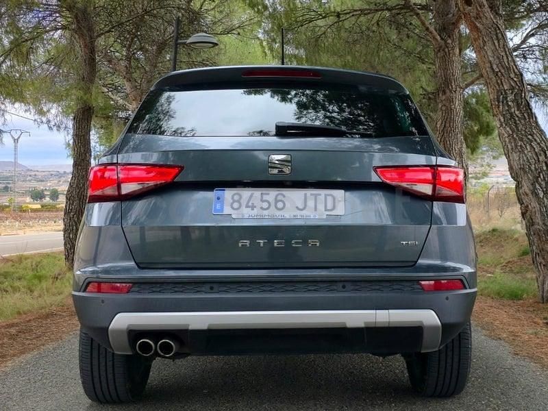 Usado Seat Ateca XCELLENCE 150 CV (110 kW) 2016 Gris / plata SUV