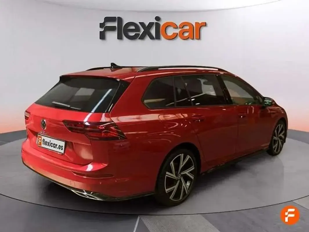 Usado VW Golf VII R-line 150 CV (110 kW) 2021 Burdeos Utilitario
