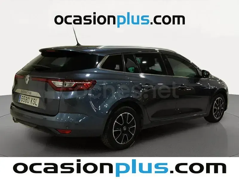 Usado Renault Mégane GrandTour Business 115 CV (84 kW) 2018 Gris / plata Familiar