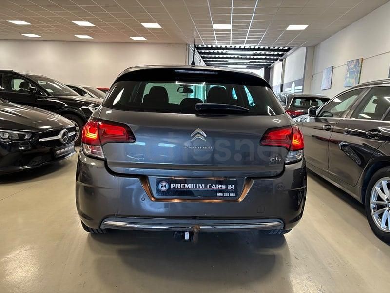 Usado Citroën C4 Feel 99 CV (72 kW) 2017 Gris / plata Berlina