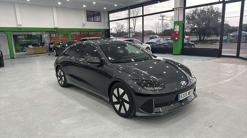 Gris Usado 2023 Hyundai Ioniq 6 Berlina | 34.490 € (Precio justo) - Imagen 1/4