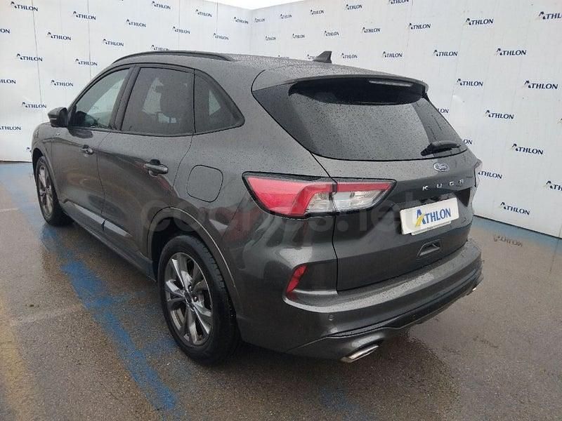 Usado Ford Kuga ST-Line 120 CV (88 kW) 2023 Gris SUV
