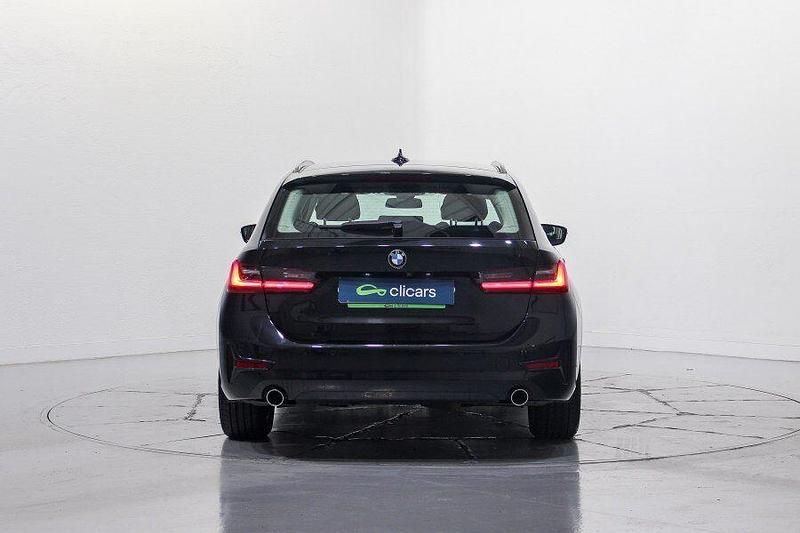 Usado BMW 318 150 CV (110 kW) 2020 Negro Familiar
