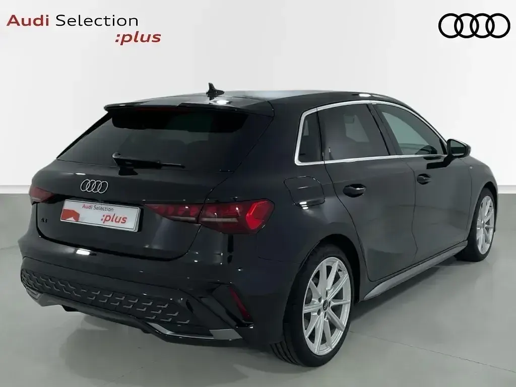 Usado Audi A3 S-Line 150 CV (110 kW) 2025 Negro Berlina