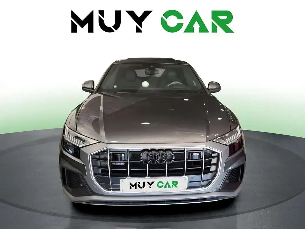 Usado Audi Q8 Ambiente 286 CV (210 kW) 2019 Gris SUV