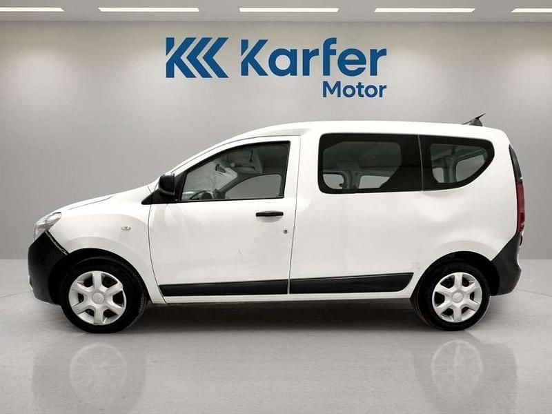 Usado Dacia Dokker Ambiance 90 CV (66 kW) 2017 Blanco Monovolumen
