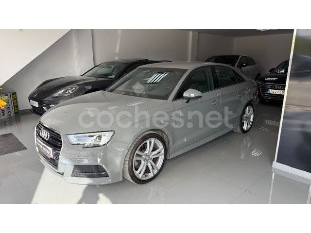 Gris / plata Usado 2020 Audi A3 S-Line Berlina | 25.900 € (Buen precio) - Imagen 1/4