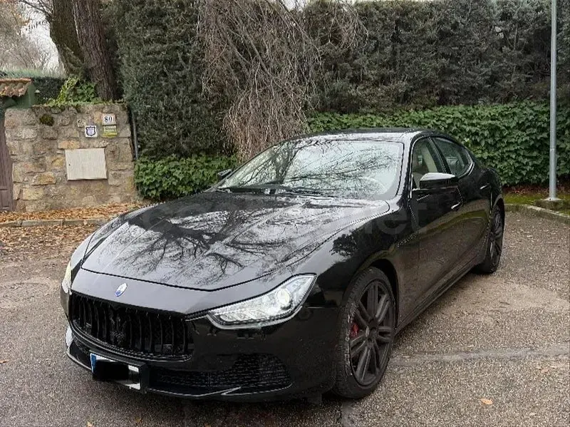 Usado Maserati Ghibli 275 CV (202 kW) 2017 Negro Berlina