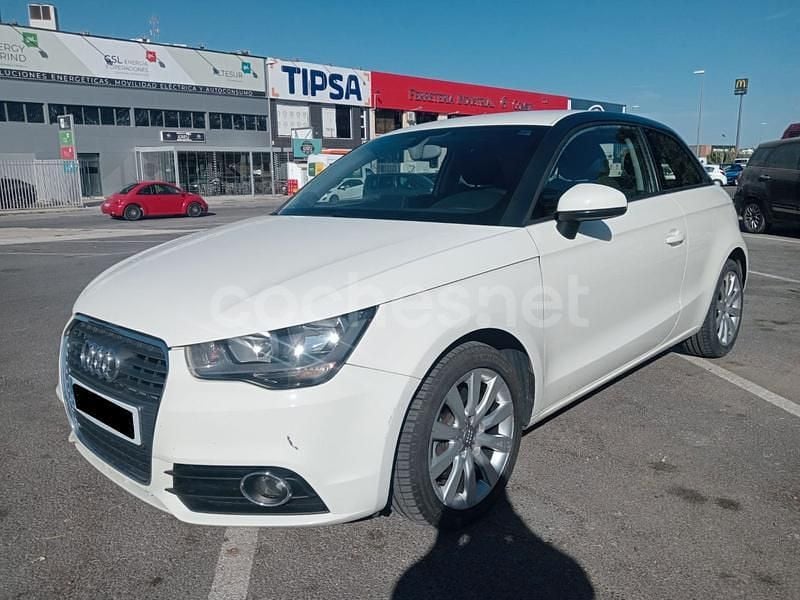 Blanco Usado 2011 Audi A1 Ambition Utilitario | 8000 € (Precio justo) - Imagen 1/4