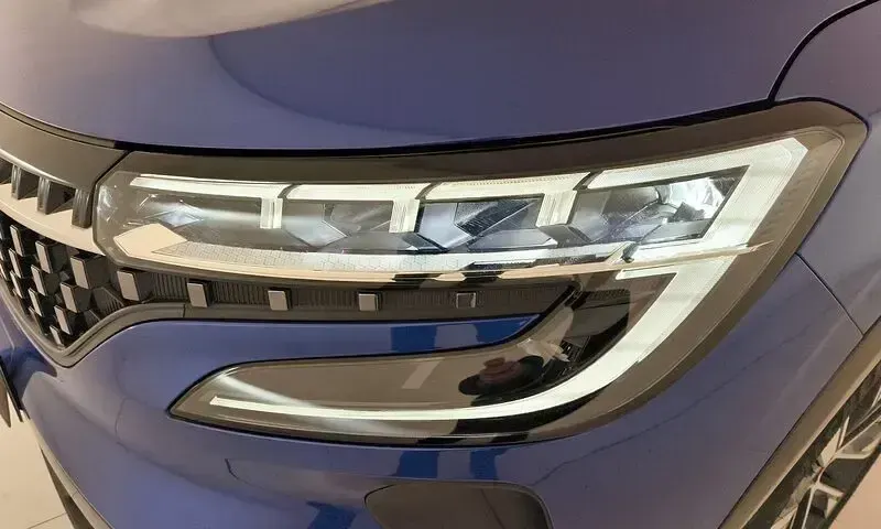 Usado Renault Austral Techno 200 CV (147 kW) 2025 Azul SUV