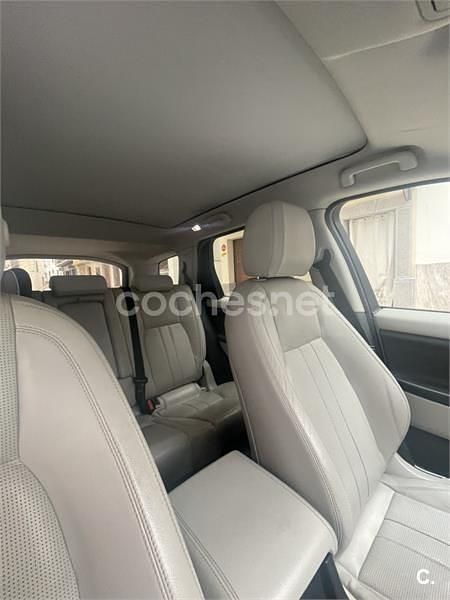 Usado Land Rover Discovery Sport HSE 190 CV (139 kW) 2015 Negro SUV