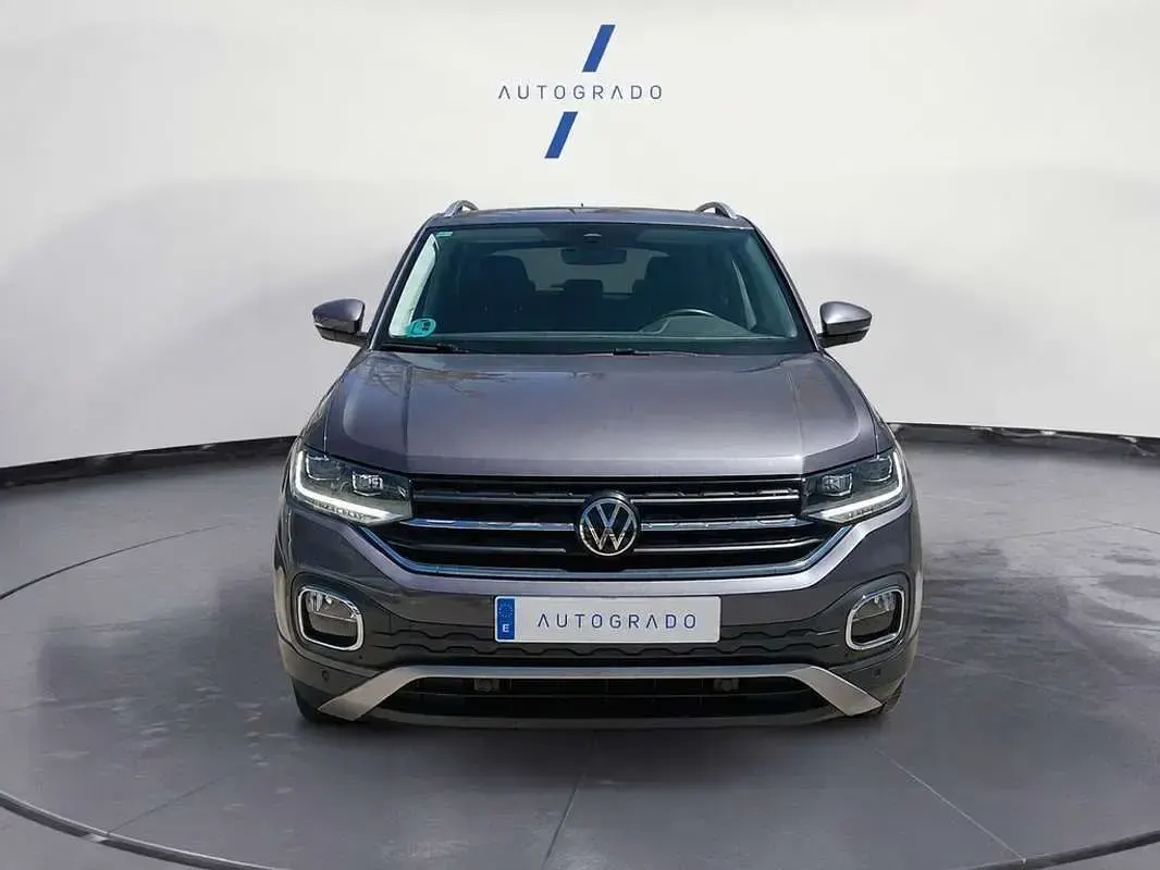 Usado VW T-Cross Sport 110 CV (80 kW) 2022 Gris SUV