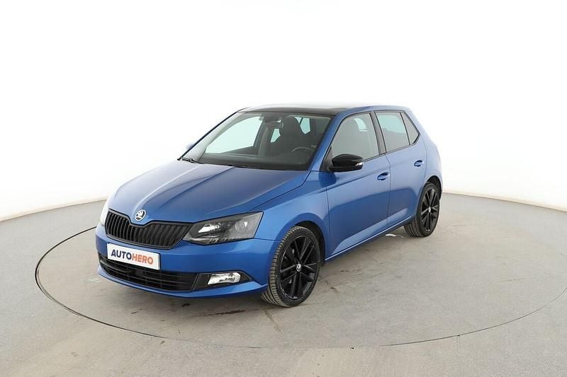 Usado Skoda Fabia 90 CV (66 kW) 2018 Azul Berlina
