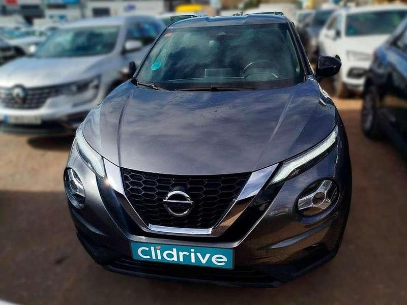 Usado Nissan Juke N-Connecta 114 CV (83 kW) 2021 Gris SUV