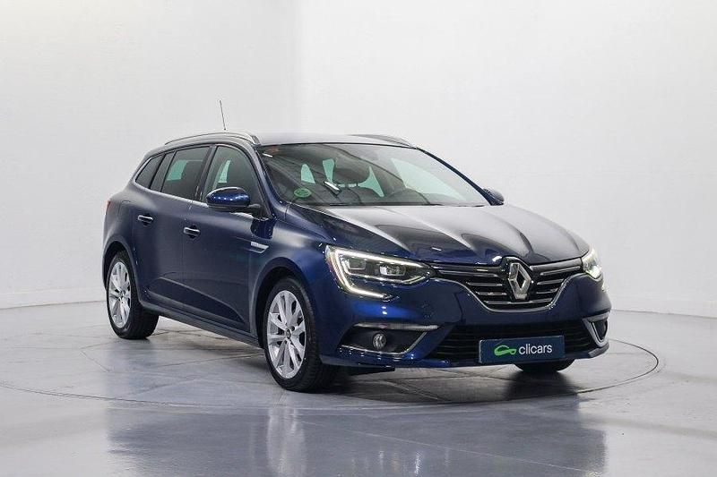 Usado Renault Mégane IV Zen 140 CV (102 kW) 2019