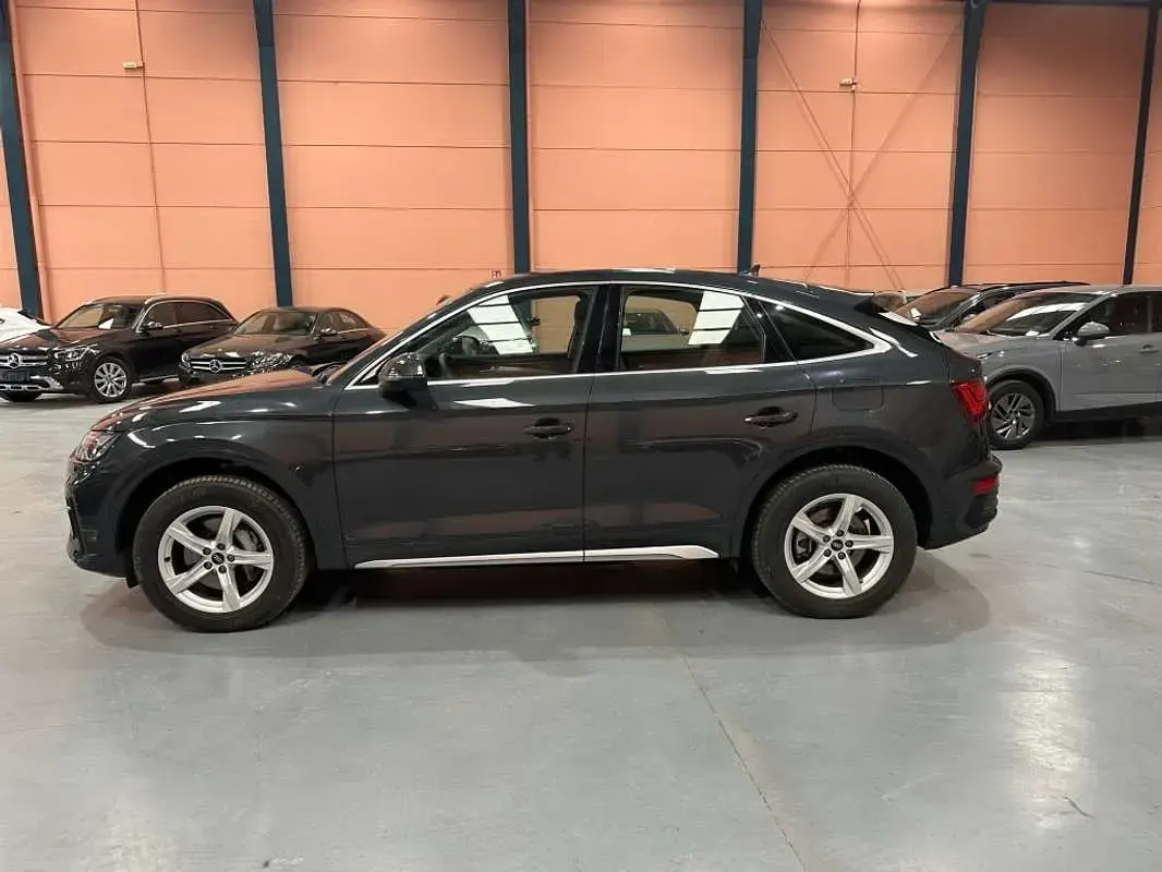 Usado Audi Q5 299 HP (219 kW) 2024 Preto SUV