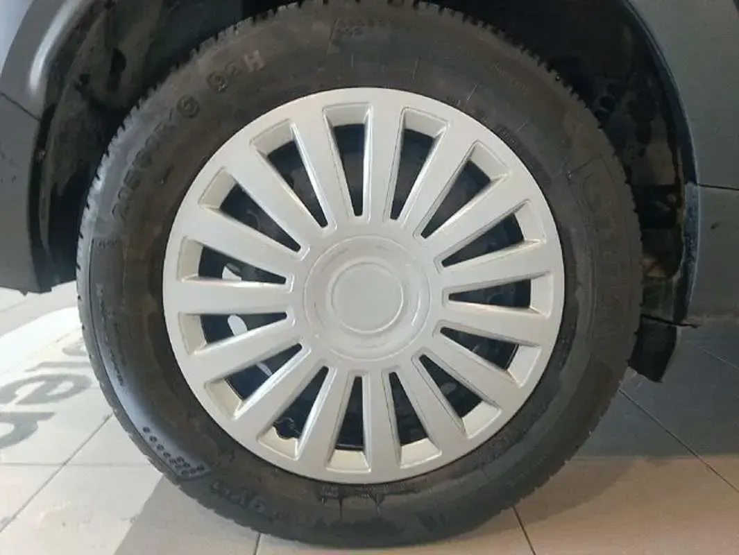 Usado Dacia Jogger Essentiel 101 CV (74 kW) 2023 Negro Monovolumen