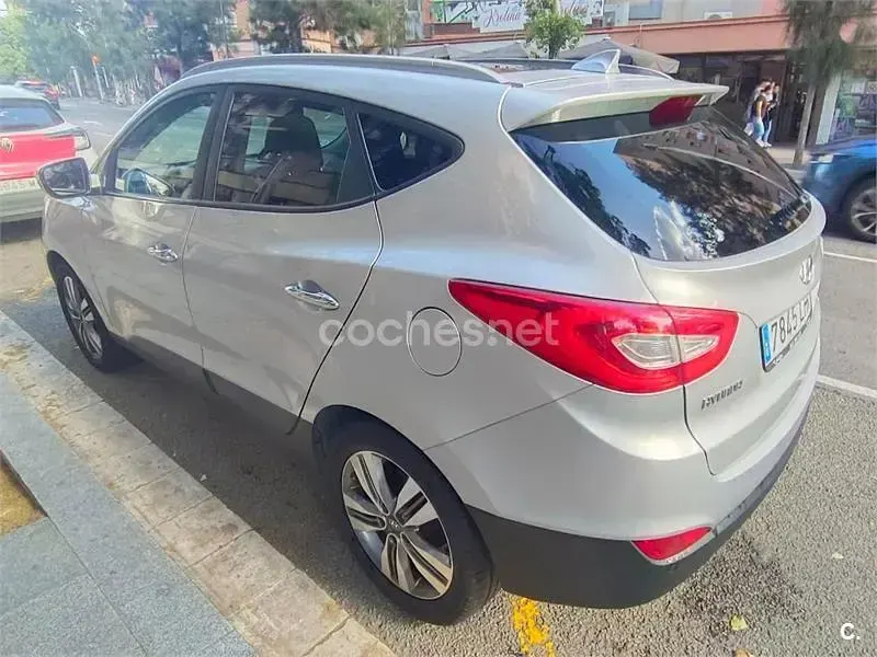 Usado Hyundai ix35 136 CV (100 kW) 2014 Gris / plata SUV