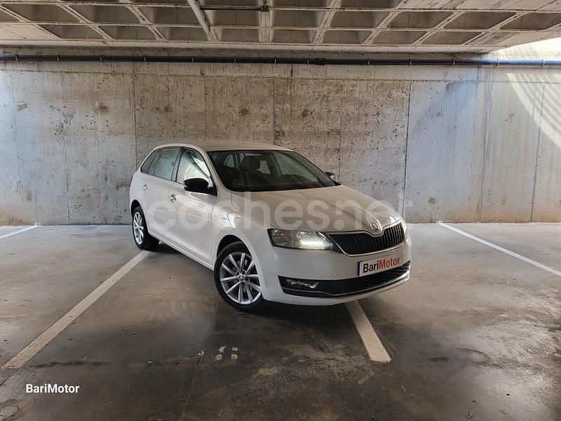 Usado Skoda Rapid 110 CV (80 kW) 2019 Blanco Berlina