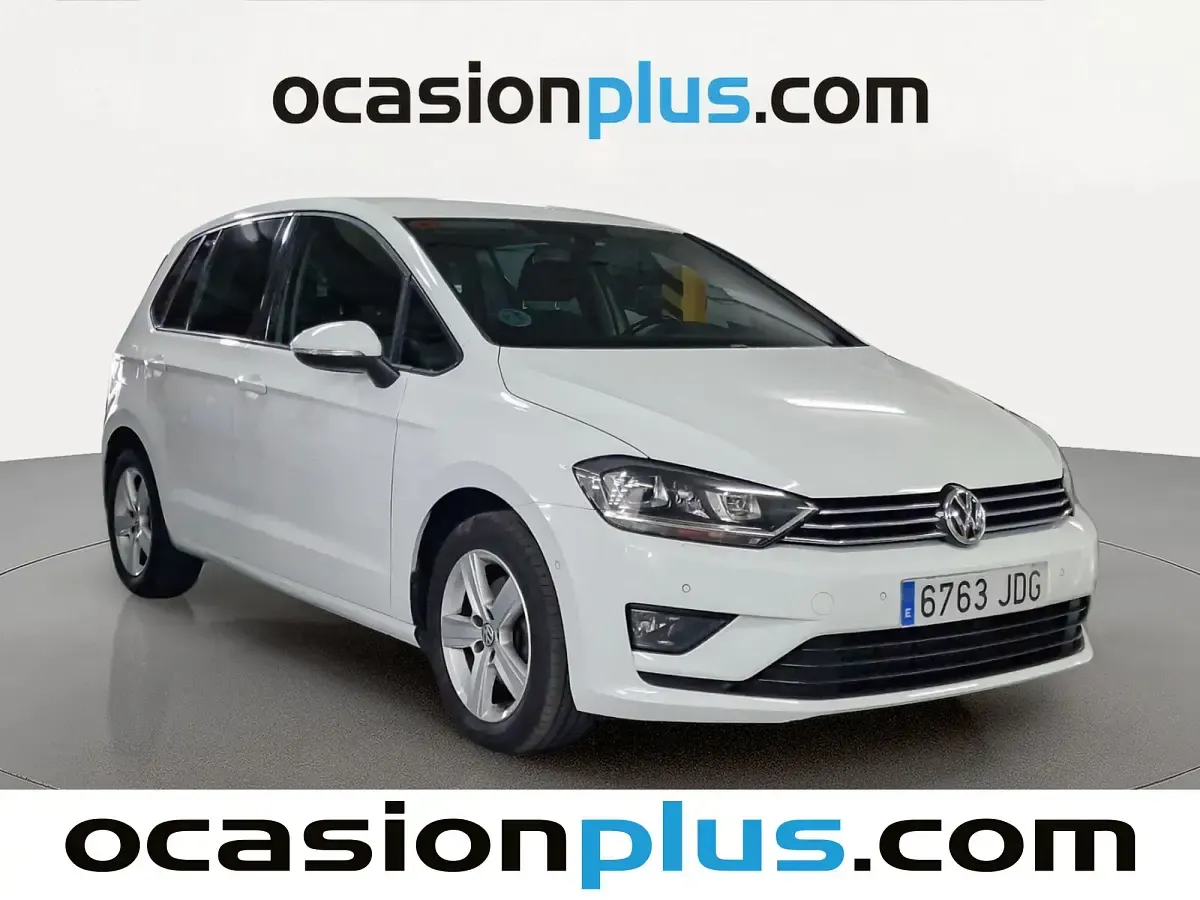 Usado VW Golf Sportsvan Advance 110 CV (80 kW) 2015 Blanco Monovolumen