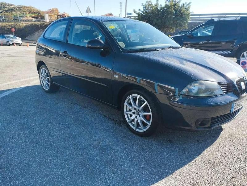 Negro Usado 2005 Seat Ibiza Sport Utilitario | 4950 € (Precio justo) - Imagen 1/4
