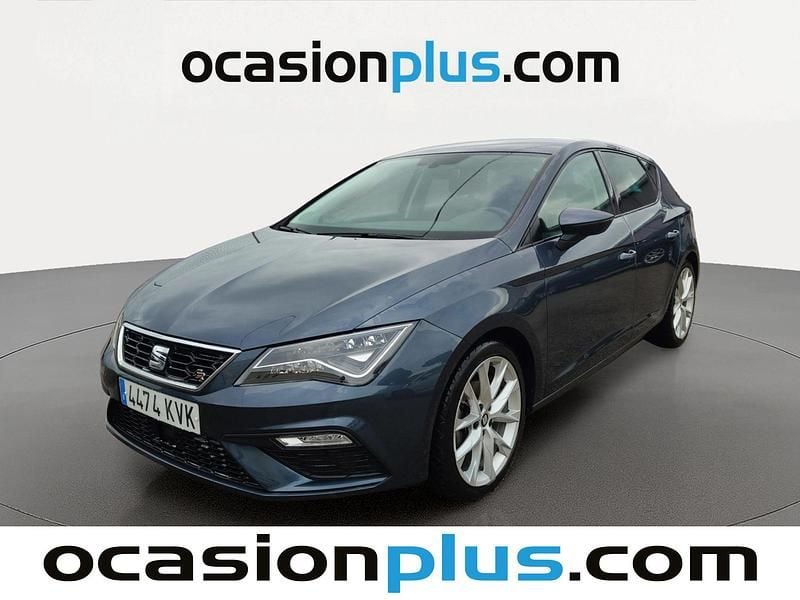 Usado Seat Leon FR 130 CV (95 kW) 2019 Gris Utilitario