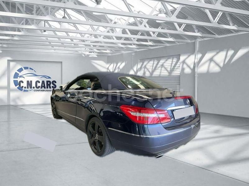 Usado Mercedes E350 Avantgarde 265 CV (194 kW) 2011 Azul Descapotable