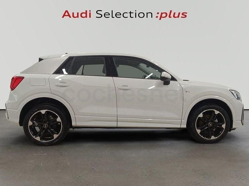 Usado Audi Q2 S-Line 116 CV (85 kW) 2025 Blanco SUV