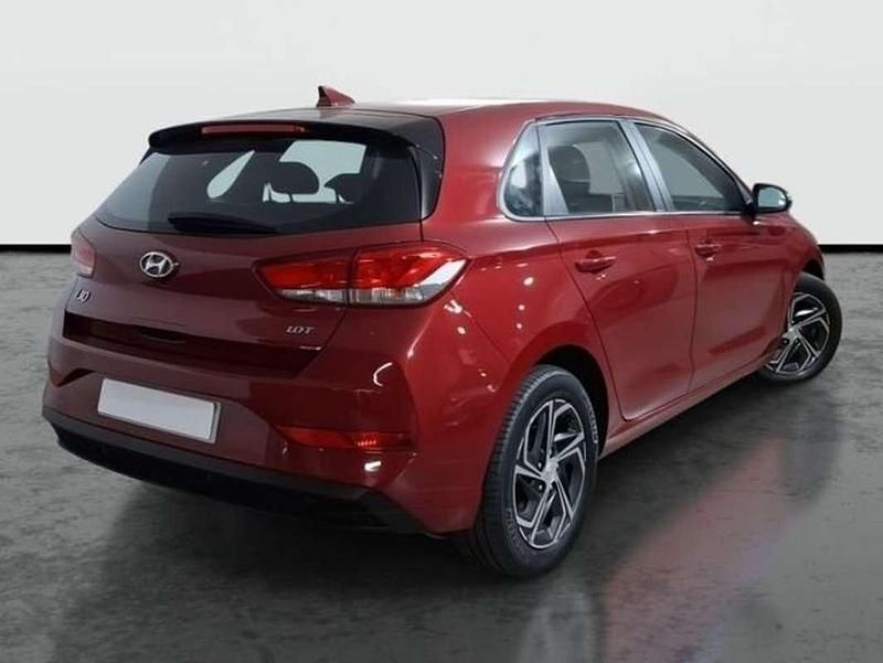Brugt Hyundai i30 121 HK (88 kW) 2022 Rød Sedan