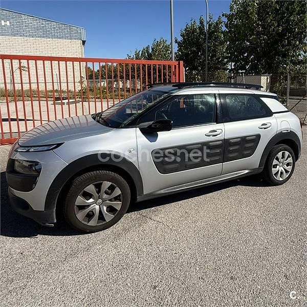 Usado Citroën C4 Feel 110 CV (80 kW) 2016 Gris / plata Berlina