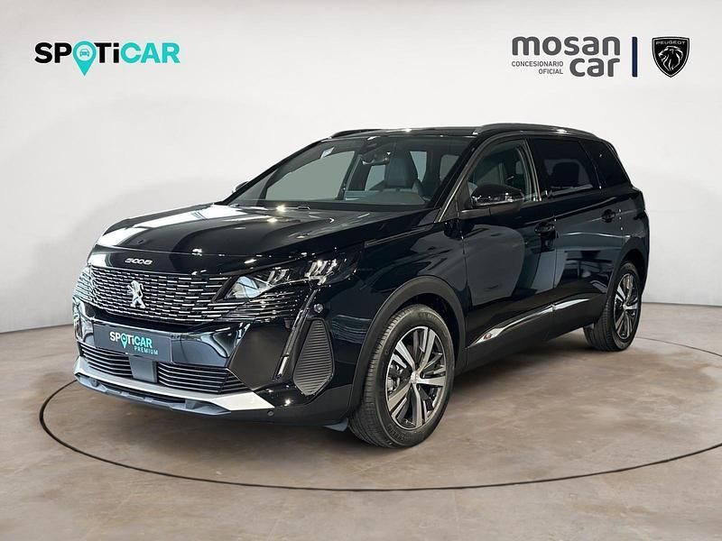 Negro Usado 2024 Peugeot 5008 Allure Monovolumen | 31.900 € (Buen precio) - Imagen 1/3