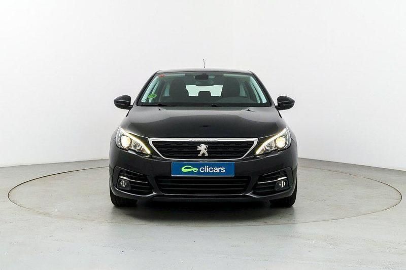 Usado Peugeot 308 SW Active 130 CV (95 kW) 2021 Negro Familiar