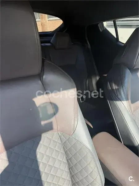 Usado Toyota C-HR Plus 122 CV (89 kW) 2018 Blanco SUV