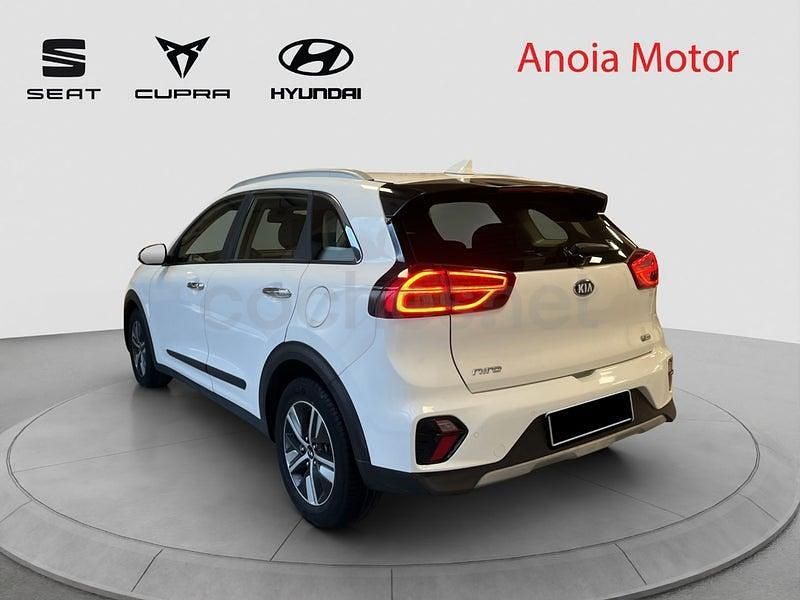 Usado Kia Niro 141 CV (103 kW) 2021 Blanco SUV
