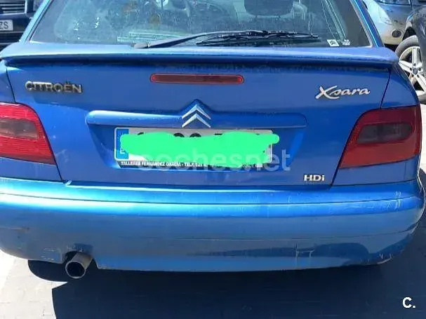 Usado Citroën Xsara 90 CV (66 kW) 2001 Azul Berlina