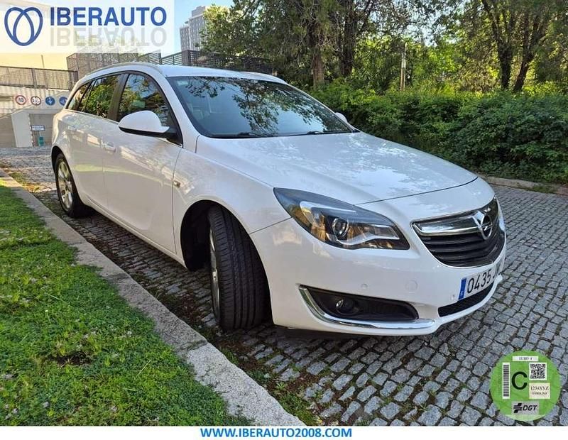 Usado Opel Insignia Excellence 136 CV (100 kW) 2016 Blanco Familiar