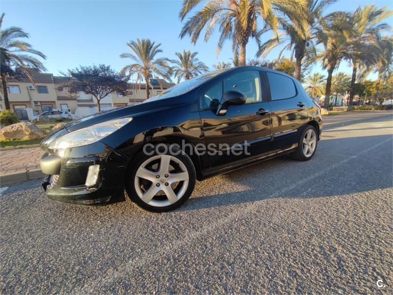 Negro Usado 2008 Peugeot 308 Sport Berlina | 4900 € (Precio justo) - Imagen 1/4