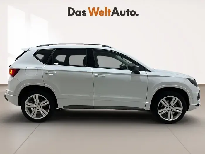 Usado Seat Ateca FR 150 CV (110 kW) 2025 Blanco SUV